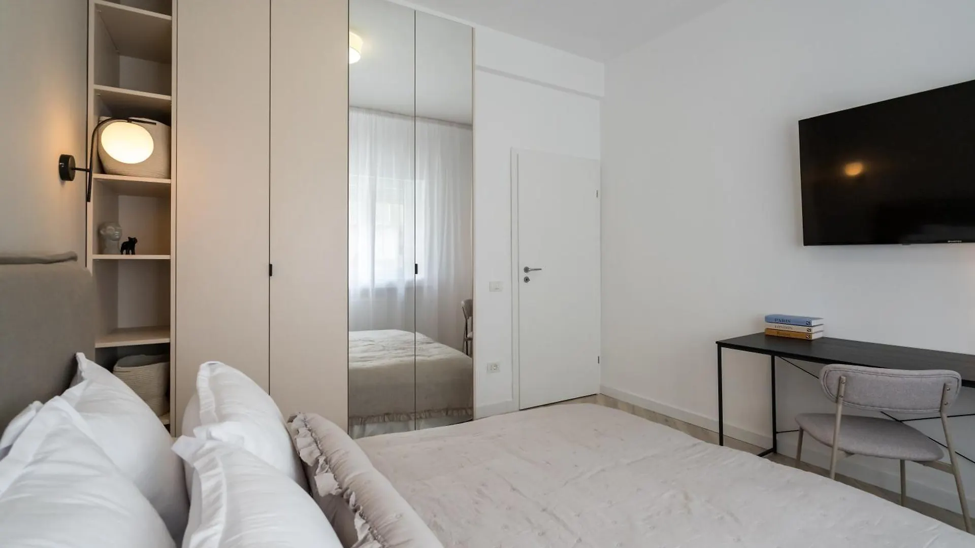 Cismigui Park 2 Bedrooms Apartment 16 Bucarest