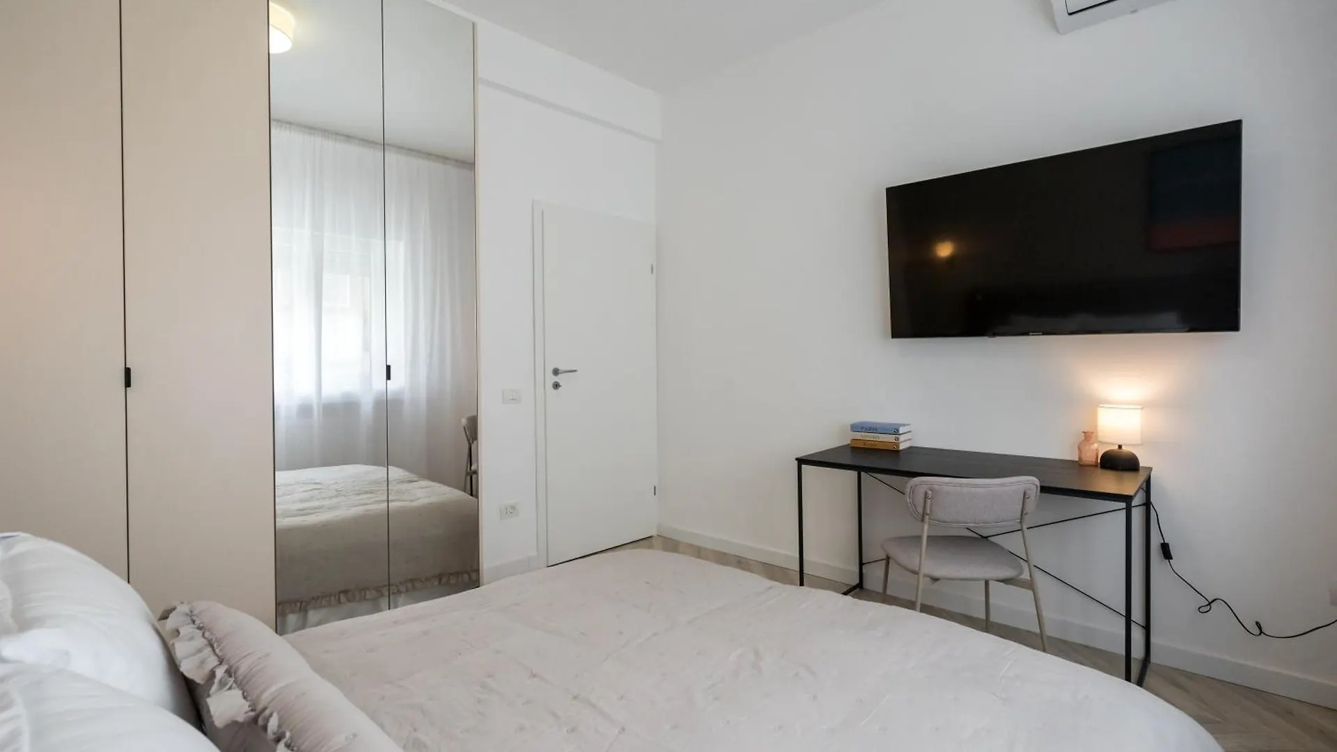 Cismigui Park 2 Bedrooms Apartment 16 Bucarest