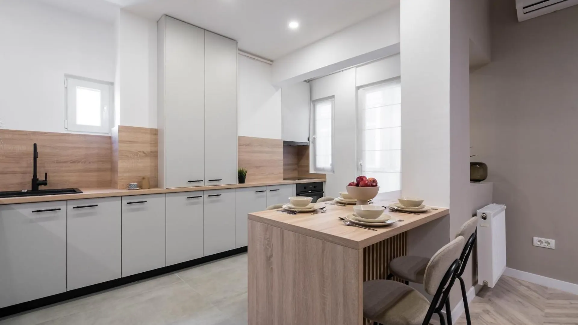 Cismigui Park 2 Bedrooms Apartment 16 Bucarest