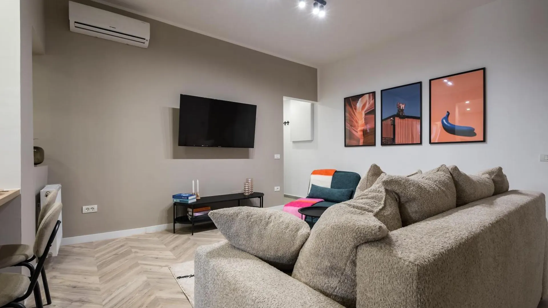 Cismigui Park 2 Bedrooms Apartment 16 Bucarest