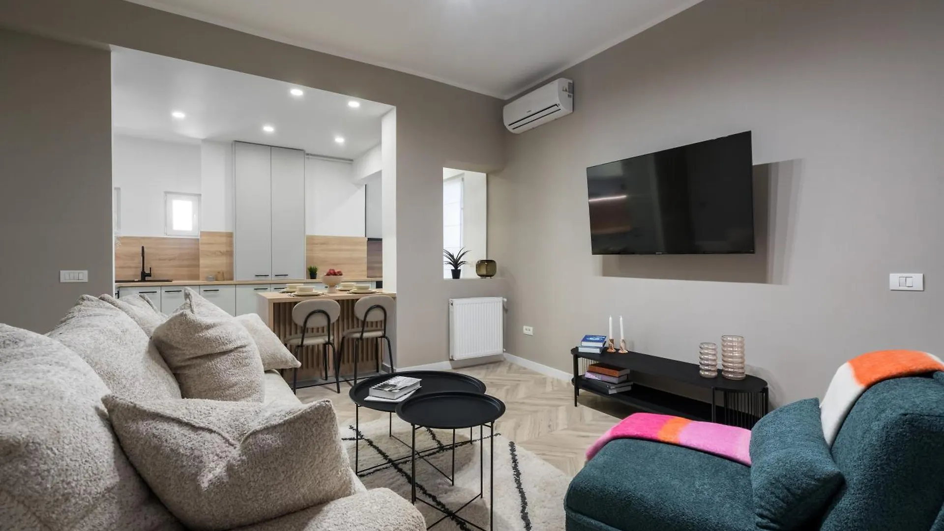 Cismigui Park 2 Bedrooms Apartment 16 Bucareste