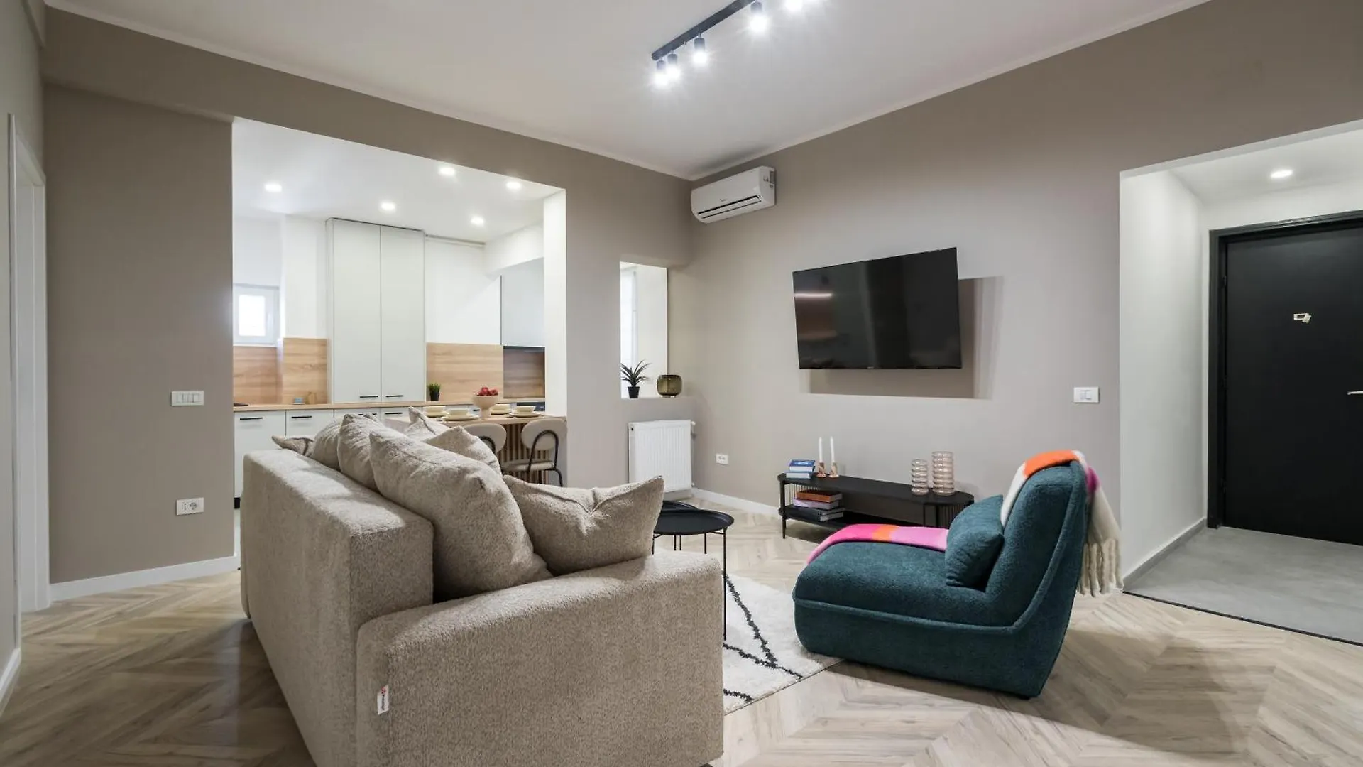Cismigui Park 2 Bedrooms Apartment 16 Bucareste 0*,  Roménia